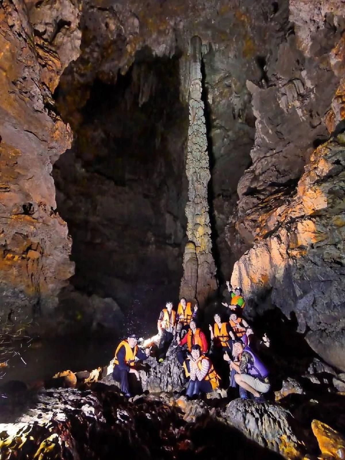 เปิดถ้ำเสาหิน-ถ้ำนกนางแอ่นให้นักท่องเที่ยวแนวผจญภัยตื่นตาตื่นใจ