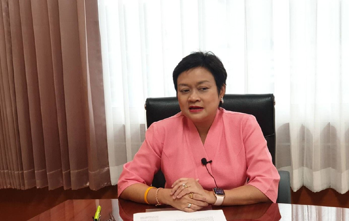 'พาณิชย์'มองบวก โชว์ดัชนีเชื่อมั่นฯสัญญาณดีเศรษฐกิจไทยมีแววฟื้นในอนาคต 'พาณิชย์'มองบวก โชว์ดัชนีเชื่อมั่นฯสัญญาณดีเศรษฐกิจไทยมีแววฟื้นในอนาคต