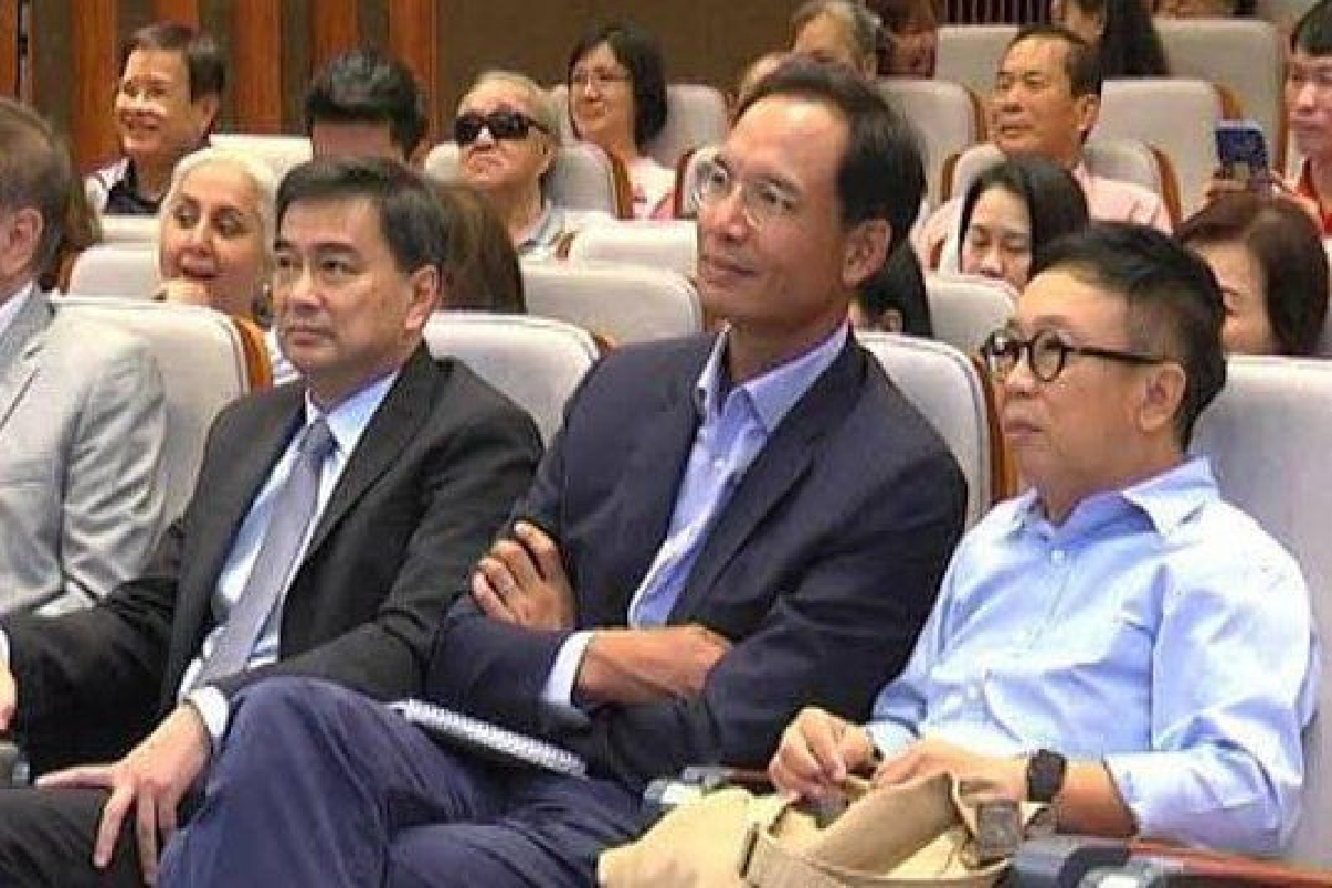 "สาทิตย์"ชี้ "กรณ์"ลาออกไม่ใช่เรื่องปกติ สะท้อนพรรคมีปัญหา "สาทิตย์"ชี้ "กรณ์"ลาออกไม่ใช่เรื่องปกติ สะท้อนพรรคมีปัญหา
