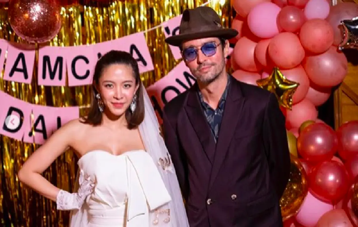 "น้ำชา ชีรณัฐ” ถึงกับเหวอ "ฮิวโก้” โผล่เซอร์ไพรส์ปาร์ตี้สละโสด คนนี้มองรูปก่อนนอนทุกคืน