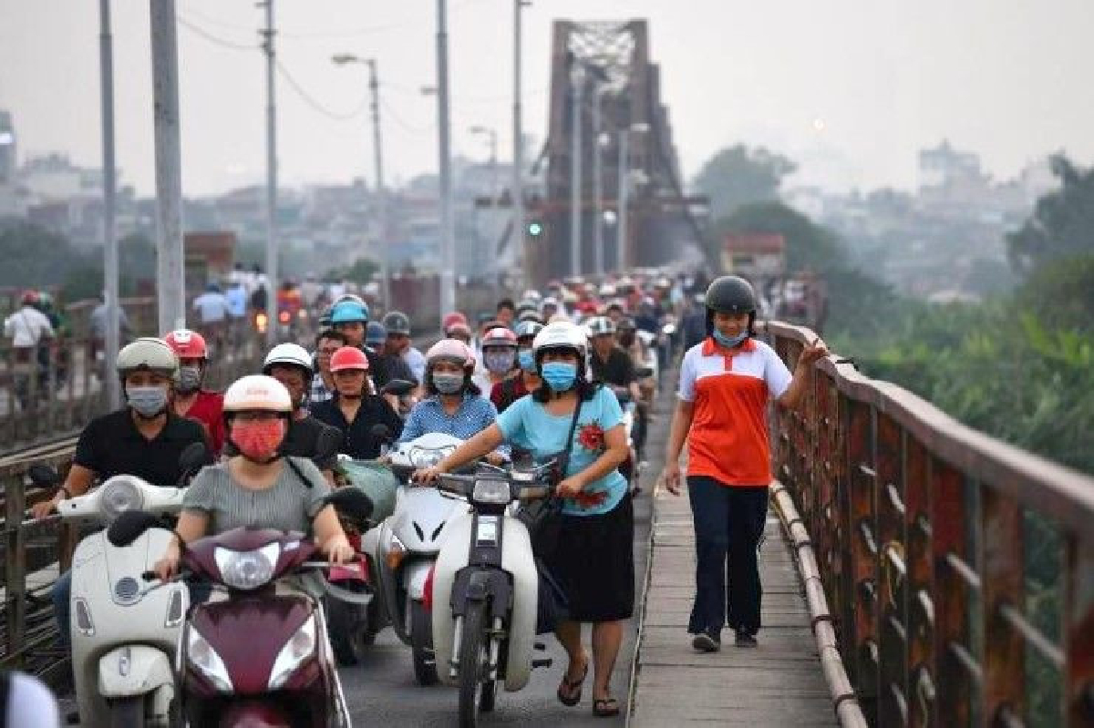 ปัญหาอากาศพิษทำเวียดนาม สูญเงินแต่ละปีเกือบ 4 แสนล้านบาท ปัญหาอากาศพิษทำเวียดนาม สูญเงินแต่ละปีเกือบ 4 แสนล้านบาท