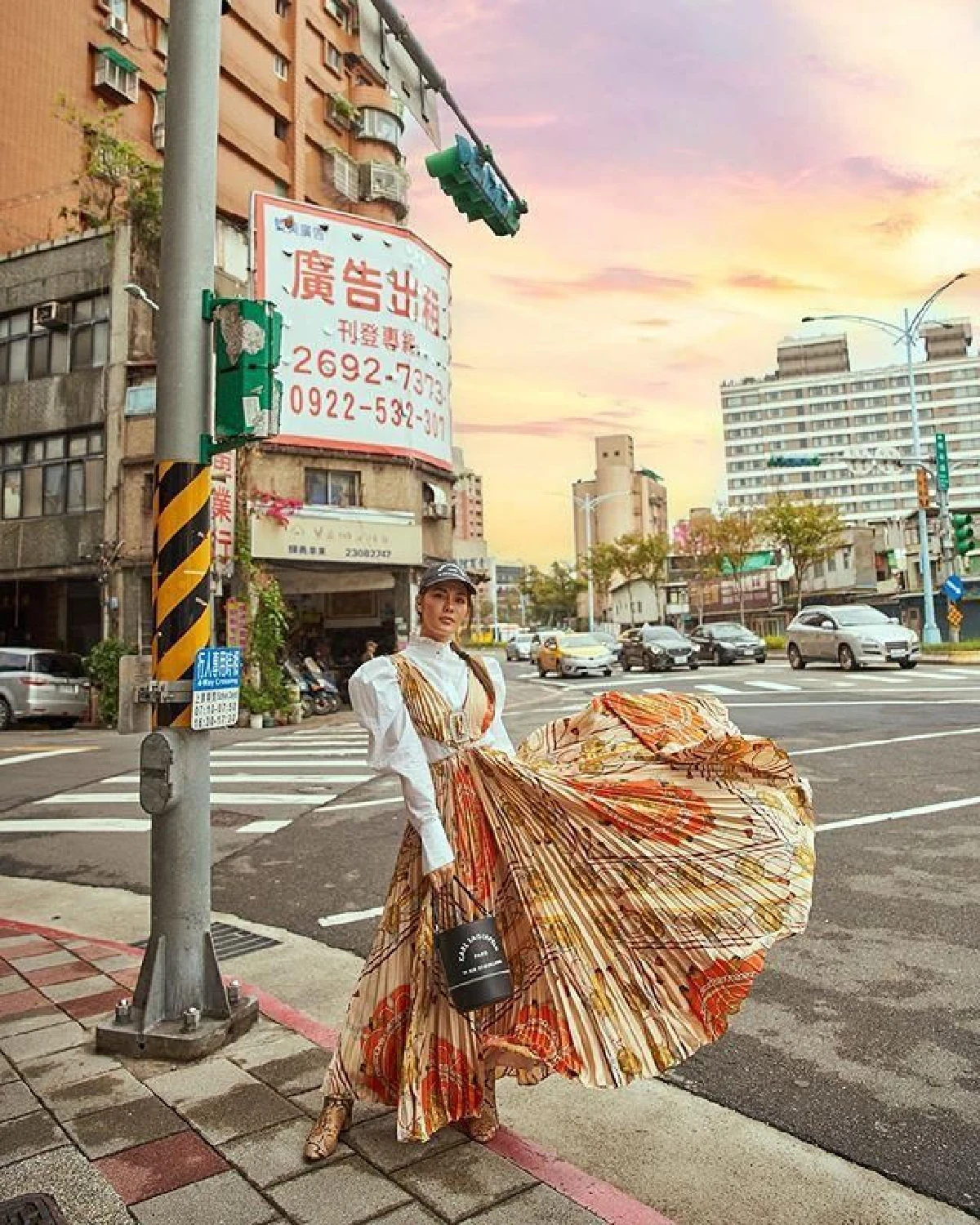 ไม่โสดแล้ว? น้ำตาล ชลิตา ลงภาพจับมือปริศนาพร้อมเปิดตัวคนรู้ใจ