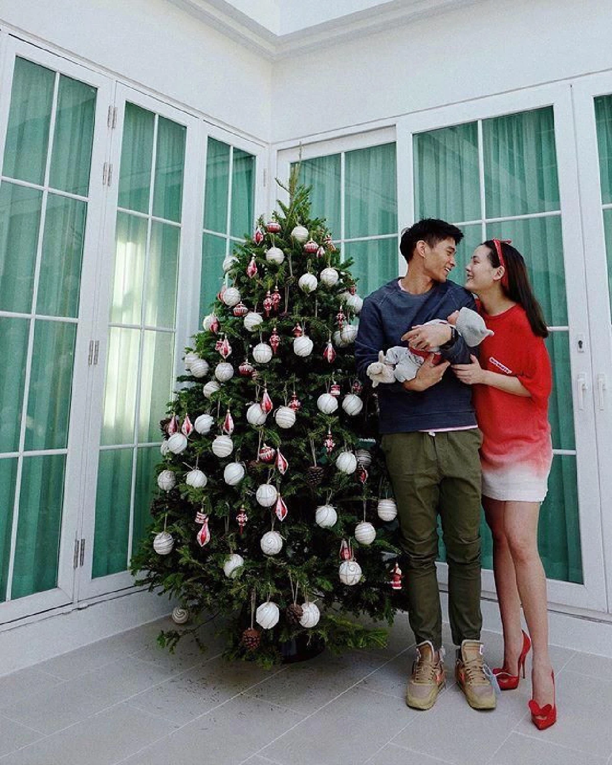 เจนี่ อัปเดตความน่ารัก น้องโนล่า ส่งยิ้มหวานละมุน สวยแบ๊วได้แม่มาเต็มๆ