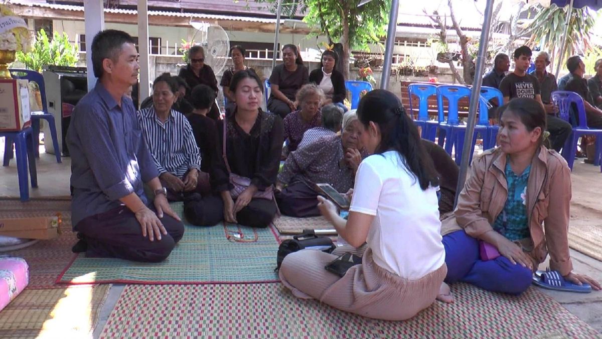 สุดสลด! นศ.สาวทะเลาะแฟนหนุ่มพลัดตกกระบะหัวฟาดพื้นดับคาถนน