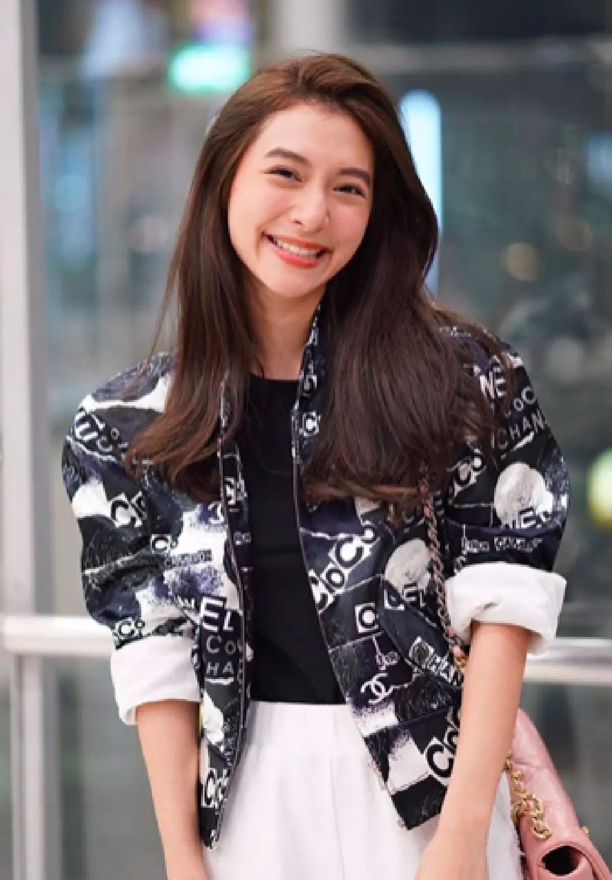 “มิว” ควงคู่สามี “เซนต์” ออกงานแบรนด์ระดับโลก ใช้ Mrs. แล้วเด้อ