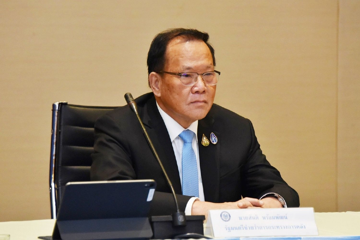 คลังลุ้นสรรพสามิตเลื่อนขึ้นภาษีบุหรี่40%ช่วยยสท.และชาวไร่ คลังลุ้นสรรพสามิตเลื่อนขึ้นภาษีบุหรี่40%ช่วยยสท.และชาวไร่