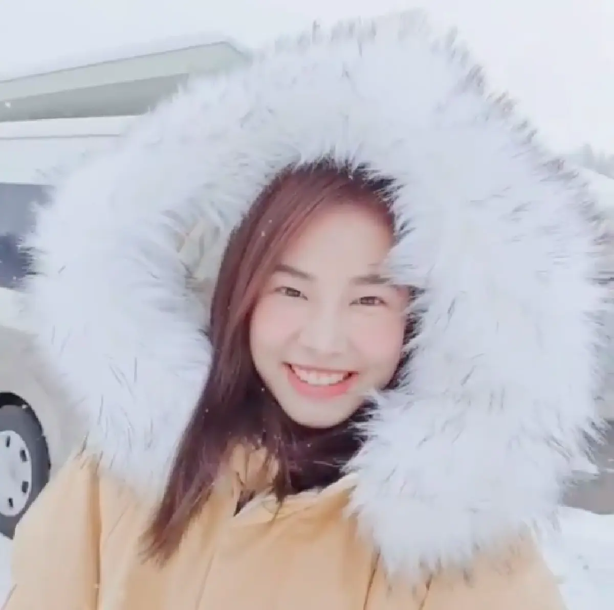 ส่องแฟชั่นตะลุยหิมะของเหล่าคนบันเทิงสาวๆ ที่จัดเต็มกันทุกราย