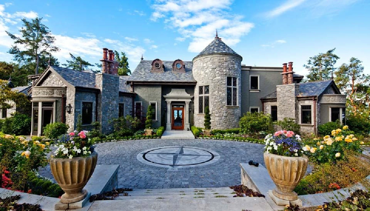 เปิดคฤหาสน์หรูที่พำนัก "ครอบครัวซัสเซกซ์" ในแคนาดา
