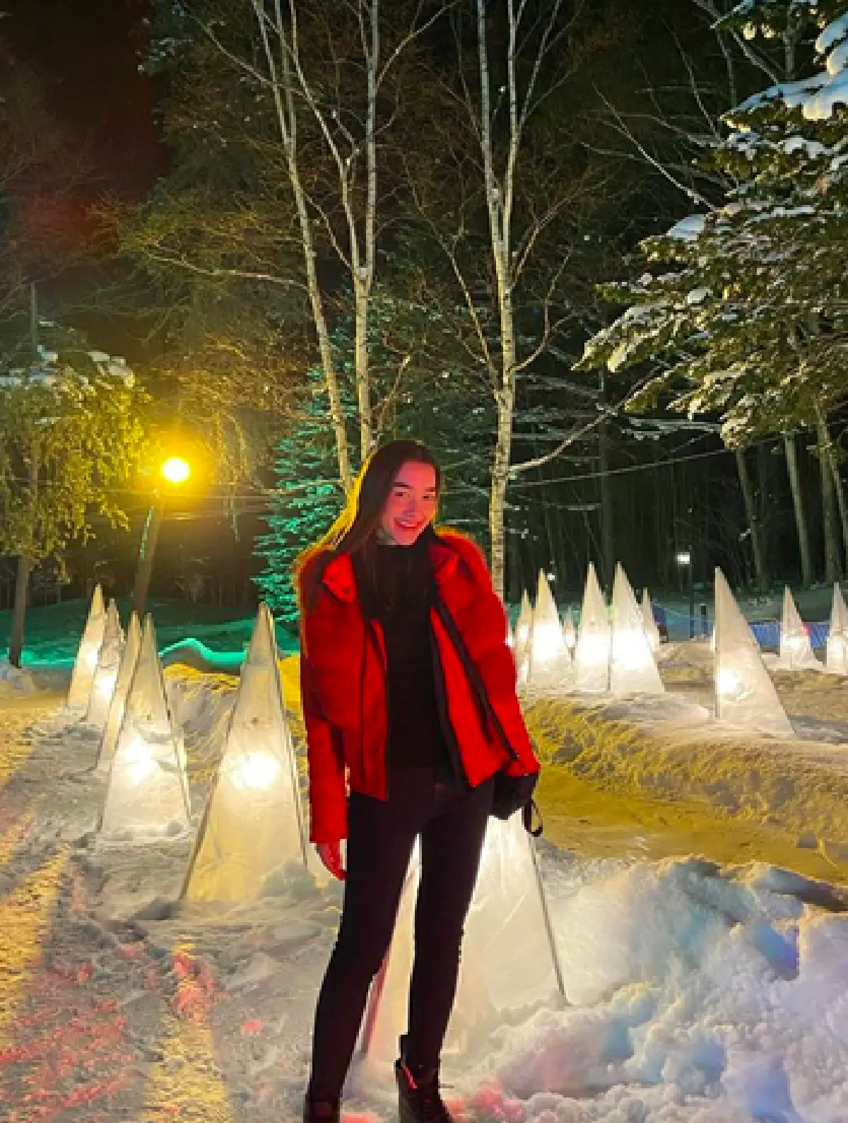 ส่องแฟชั่นตะลุยหิมะของเหล่าคนบันเทิงสาวๆ ที่จัดเต็มกันทุกราย