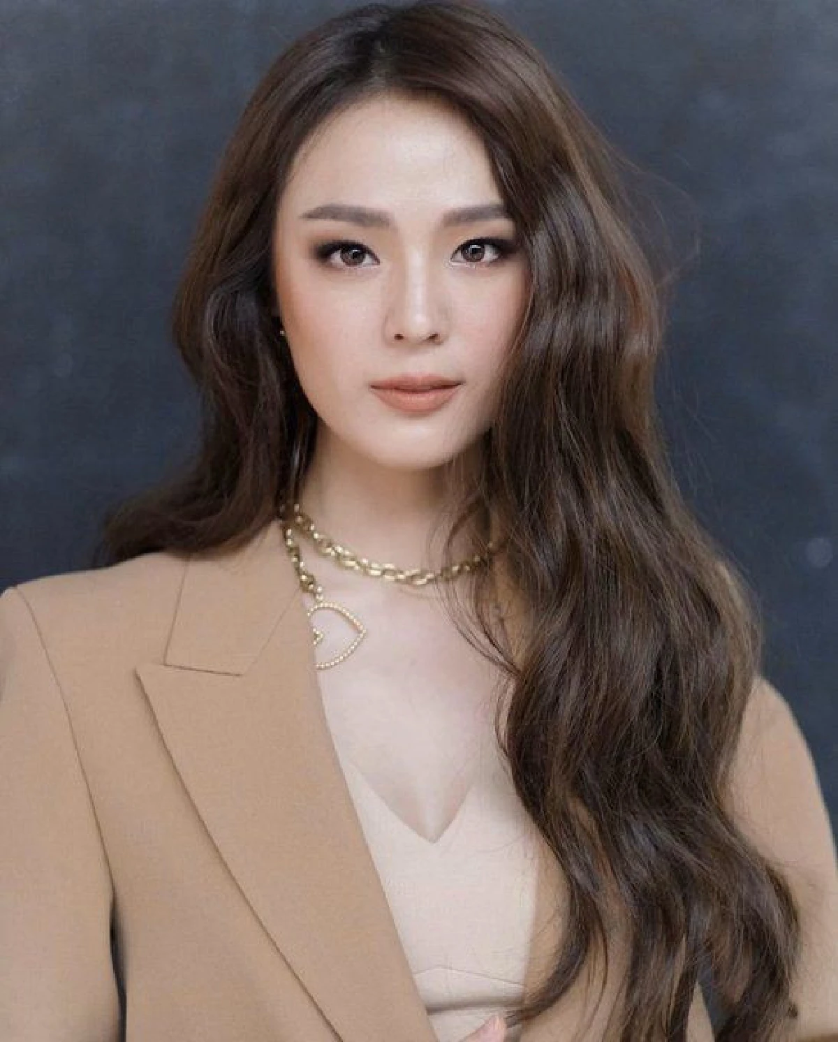 จำแทบไม่ได้! แพทตี้ อังศุมาลิน สลัดลุคแบ๊วเปิดเหม่งแล้วดูโตเป็นสาวสวยสะพรั่ง