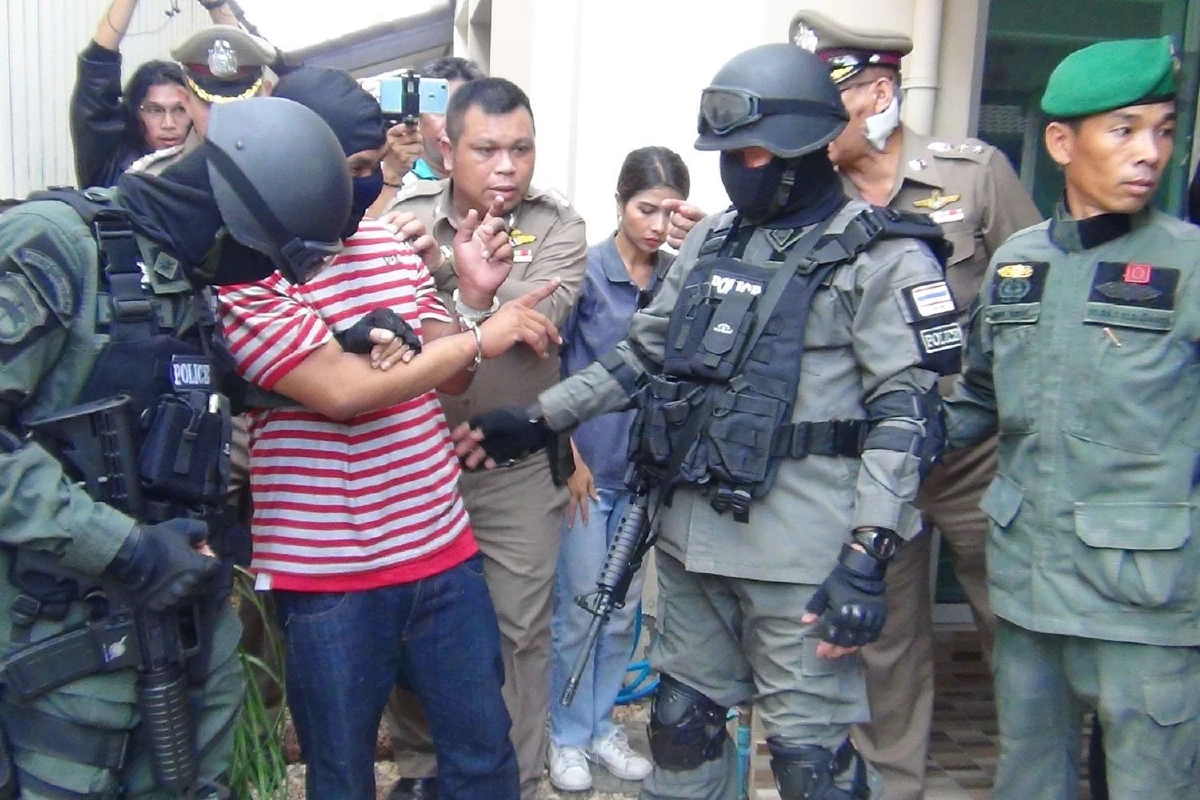 ตำรวจคุมแจ็คผู้ฆ่าครูทำแผน ถูกตั้งข้อหาชิงทรัพย์เป็นเหตุให้ผู้อื่นถึงแก่ความตาย