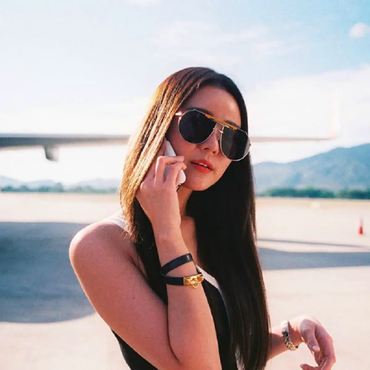 ความสวยไม่รอใคร! "แพรวา” รับแมนๆ บินไปฉีดไขมันหน้าผากเสริมโหงวเฮ้งมา