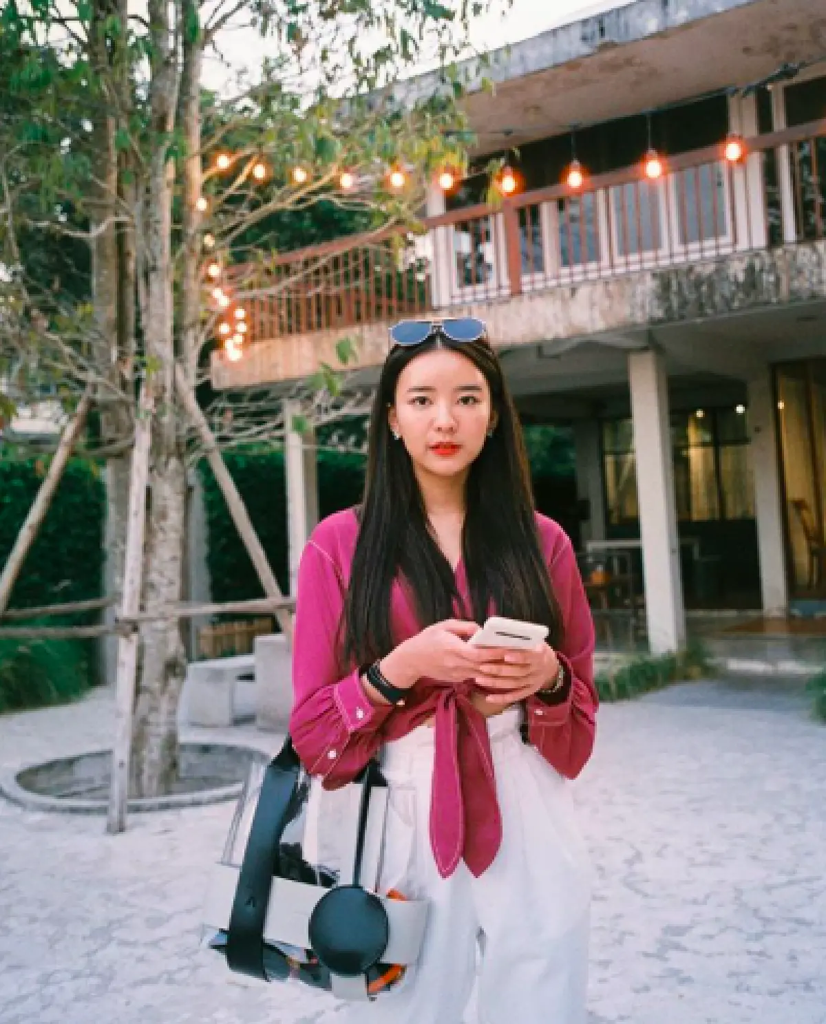 ความสวยไม่รอใคร! "แพรวา” รับแมนๆ บินไปฉีดไขมันหน้าผากเสริมโหงวเฮ้งมา