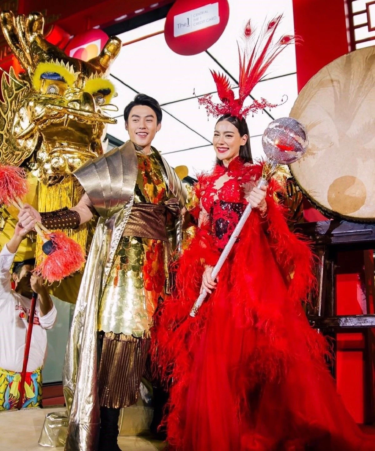 ส่องภาพซุปตาร์แต่งสวยหล่ออลังการ ฟาดงานอีเว้นท์ใหญ่เฮงรับตรุษจีน