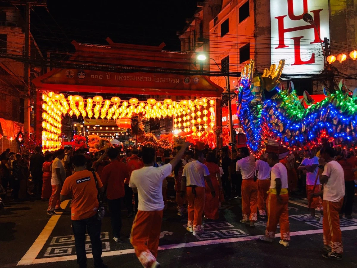 โคราชเนรมิตถนนจอมพลย้อนยุคจัดตรุษจีนปี63ยิ่งใหญ่