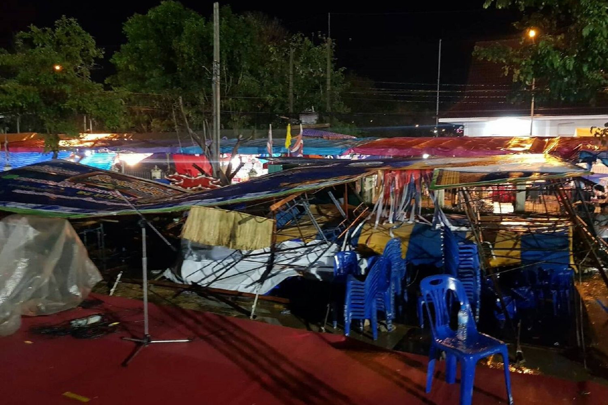 ฤทธิ์พายุ!!เวทีประกวดนางงาม-หมอลำดัง"ไหมไทย ใจตะวัน"กระเจิง ฤทธิ์พายุ!!เวทีประกวดนางงาม-หมอลำดัง"ไหมไทย ใจตะวัน"กระเจิง