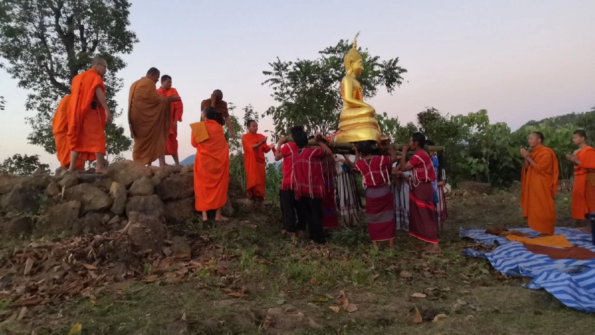 พระธรรมจาริก : ผู้จุดเทียนบนดอย