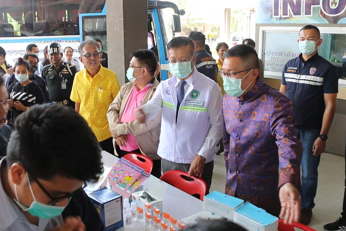 ผู้ว่าฯขอนแก่นคุมเข้มสถานีขนส่งทั้งจังหวัดสกัดไวรัสโคโรนา ผู้ว่าฯขอนแก่นคุมเข้มสถานีขนส่งทั้งจังหวัดสกัดไวรัสโคโรนา