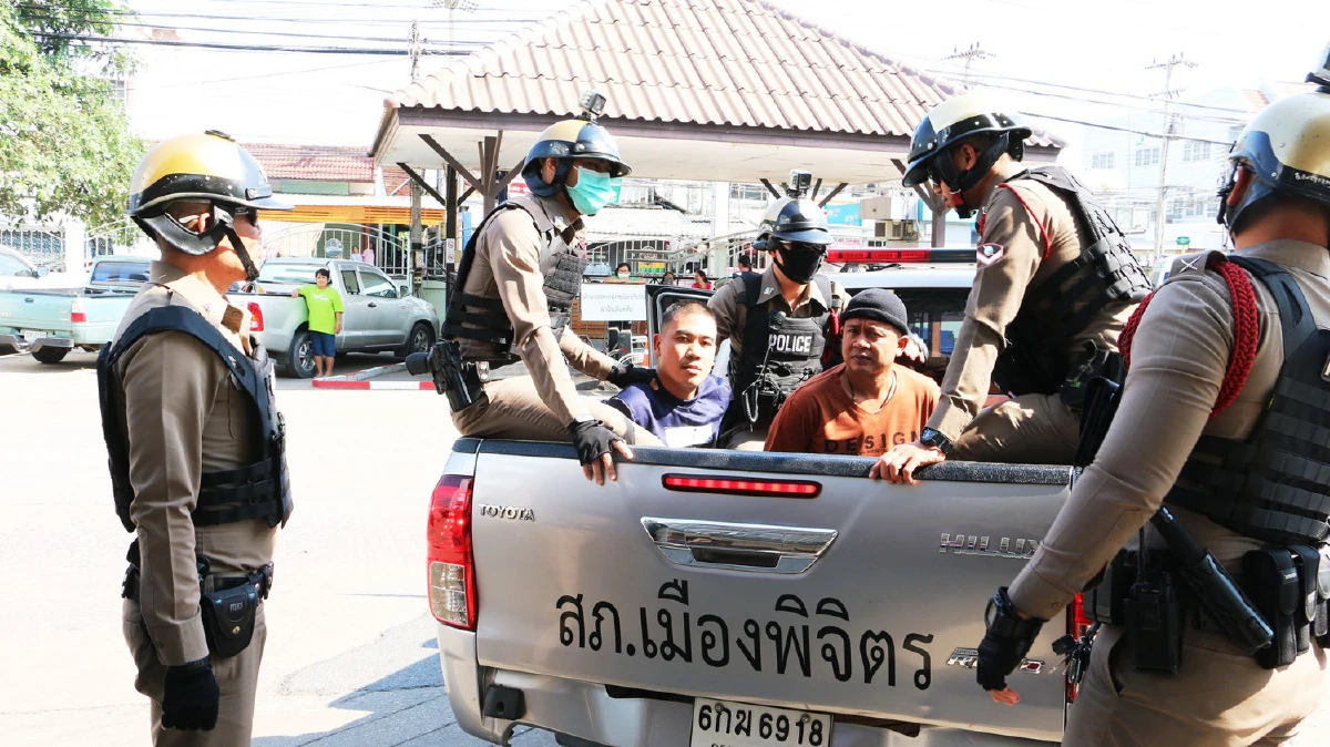 ตร.จับมือรพ.พิจิตรซ้อมแผนเผชิญเหตุรับมือวัยรุ่นตีกันในโรงพยาบาล