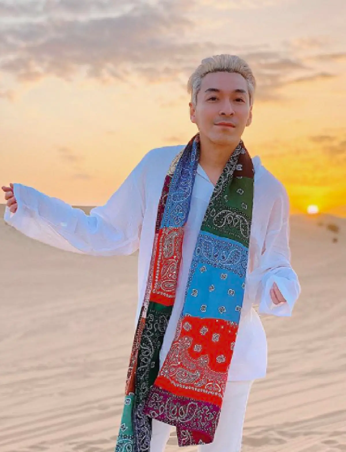 “นุ๊กซี่” หวานใจ "ปู แบล็คเฮด” กับลุคแปลกตาในชุดมิดชิดถูกกาลเทศะ  เที่ยวมัสยิดที่ดูไบ