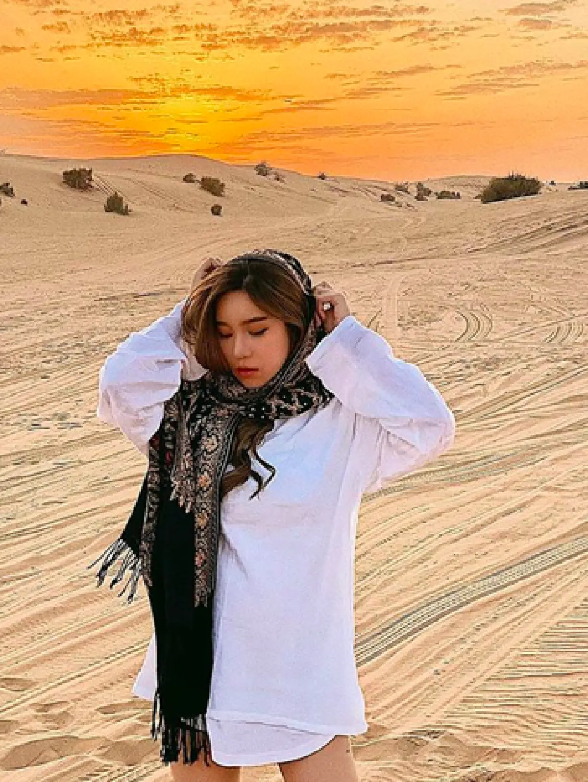 “นุ๊กซี่” หวานใจ "ปู แบล็คเฮด” กับลุคแปลกตาในชุดมิดชิดถูกกาลเทศะ  เที่ยวมัสยิดที่ดูไบ