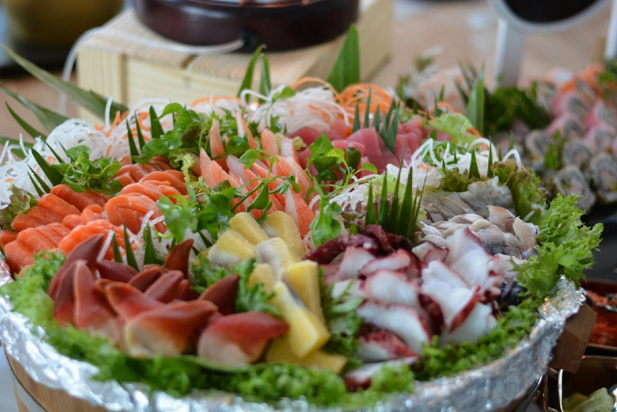 ร.ร.แคนทารี โคราชชวนชิมบุฟเฟ่ต์นานาชาติทุกวันอาทิตย์บนชั้นระฟ้า