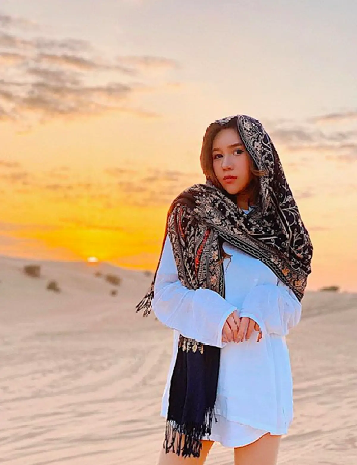 “นุ๊กซี่” หวานใจ "ปู แบล็คเฮด” กับลุคแปลกตาในชุดมิดชิดถูกกาลเทศะ  เที่ยวมัสยิดที่ดูไบ