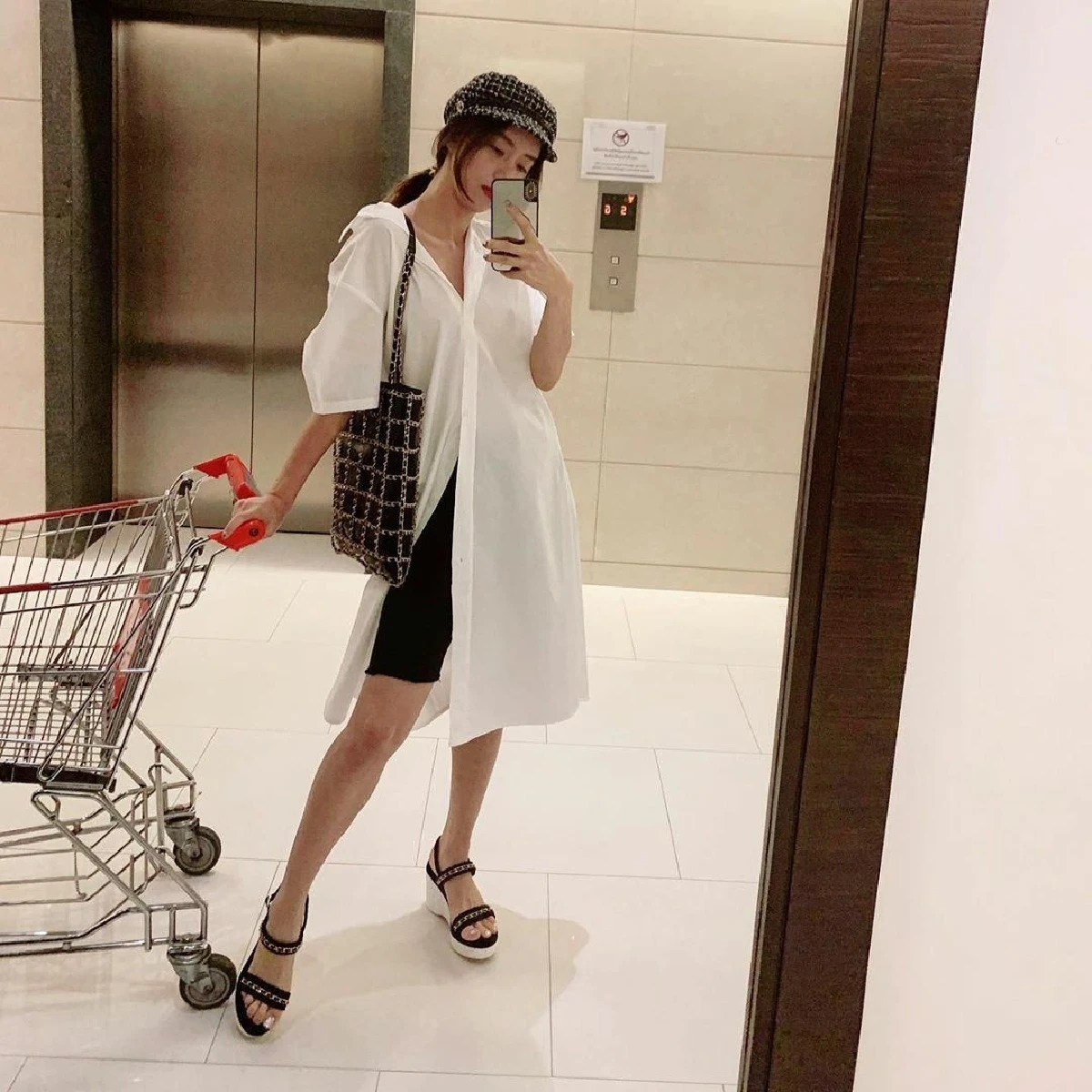 ไอซ์ อภิษฎา ถอดแหวนเพชรแทนใจออก! ตอกย้ำข่าวลือเลิกแฟนหนุ่มไฮโซแล้ว