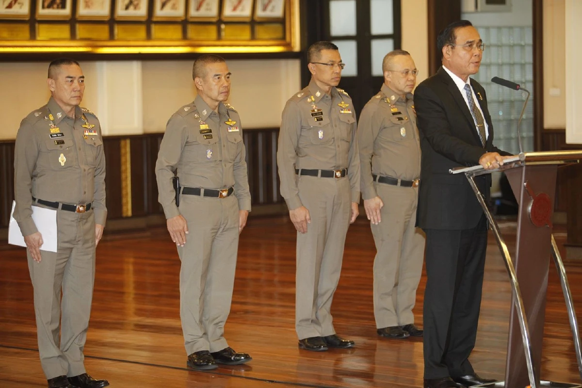 "บิ๊กตู่"ลั่นขจัดตำรวจไม่ดี บิ๊กช้างโผล่ร่วมวงประชุมก.ตร.