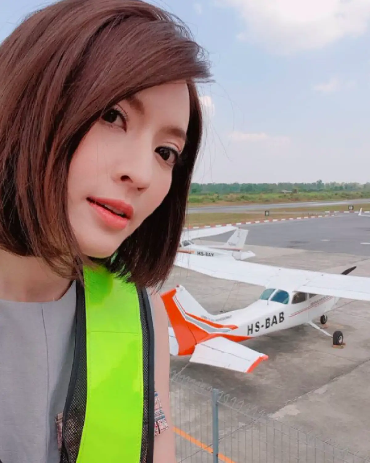 ปังอีกแล้ว "แอฟ ทักษอร” เผยผมสั้นลุคใหม่ ที่ทำให้ใบหน้าดูเด็กมาก