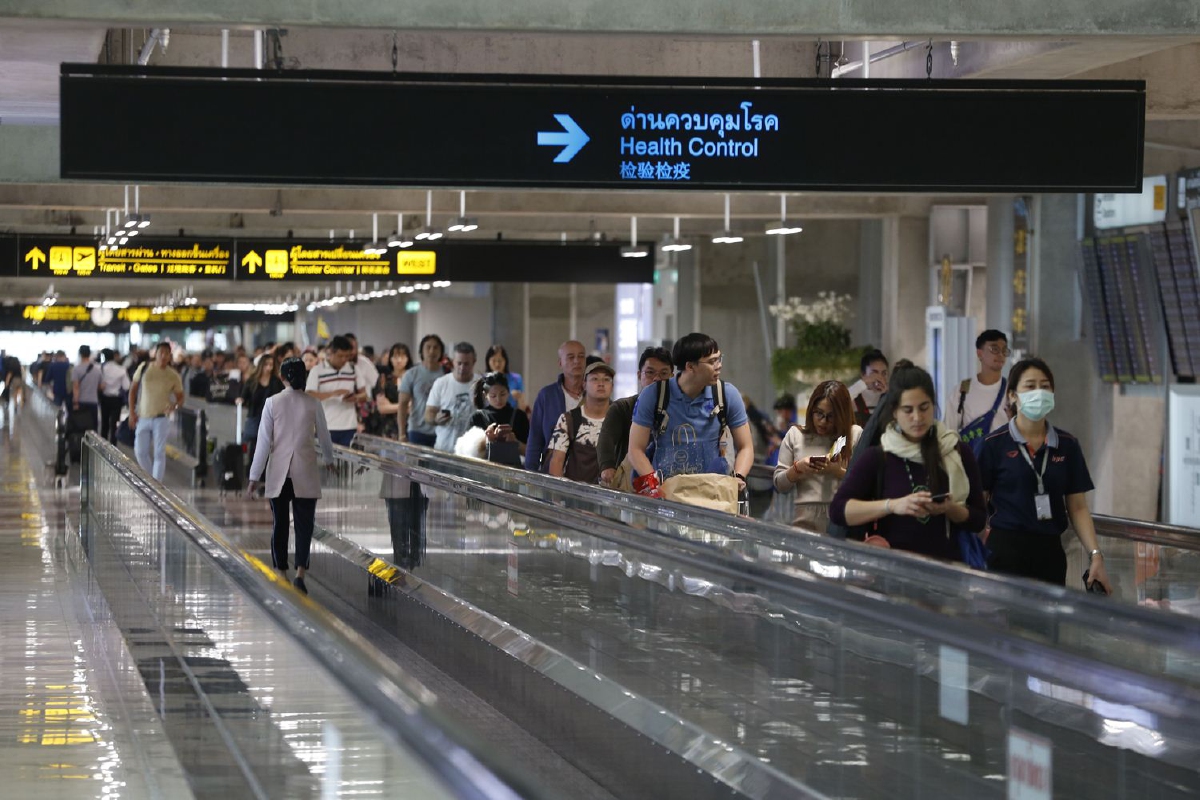 "อนุทิน" เสนองดให้ Visa On Arrivalนักท่องเที่ยวจีนชั่วคราว "อนุทิน" เสนองดให้ Visa On Arrivalนักท่องเที่ยวจีนชั่วคราว