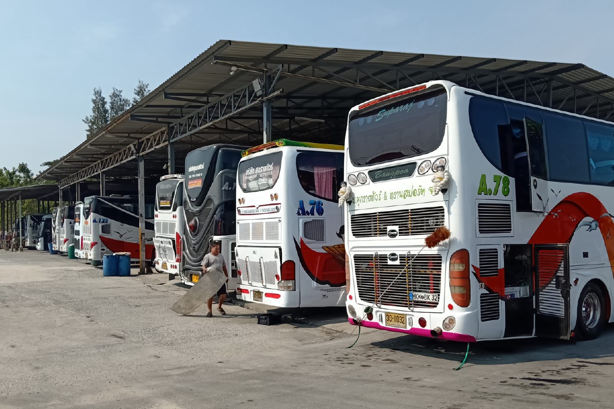 ผู้ประกอบการรถทัวร์จี้รัฐบาลหนุนอปท.ศึกษาดูงานในประเทศ ผู้ประกอบการรถทัวร์จี้รัฐบาลหนุนอปท.ศึกษาดูงานในประเทศ