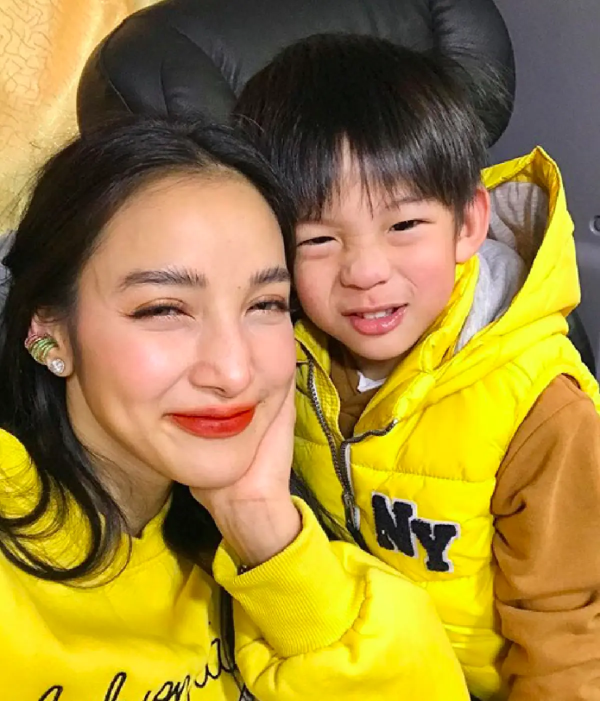 "แพท-โอ๊ต" พา “น้องเรซซิ่ง” จัดทริปรับลมหนาวเที่ยวเกาหลี 