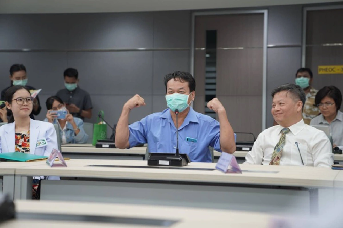 "คนขับแท็กซี่"ติดเชื้อโคโรน่ารักษาหายกลับบ้านได้แล้ว