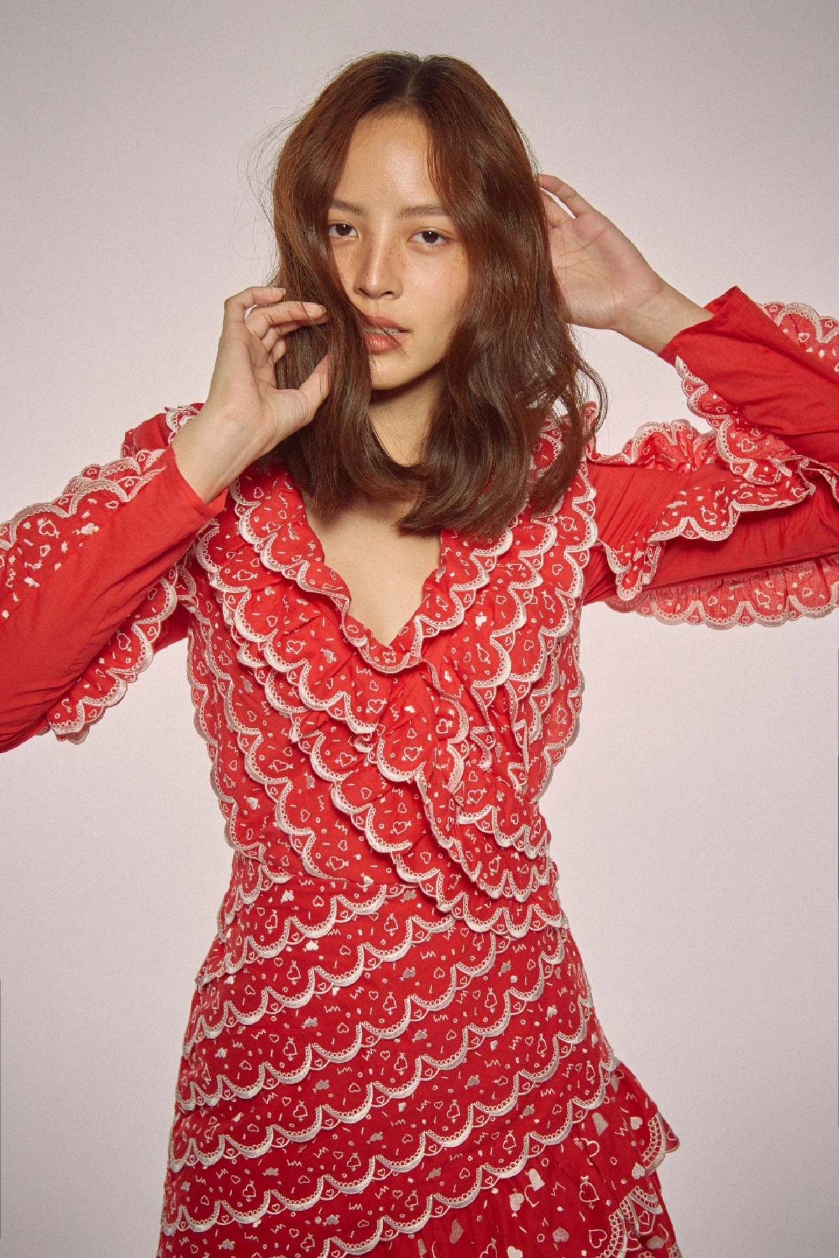 'ณิชา' บอกเล่าเรื่องราวความเป็นสาวแลนด์มี่ ผ่านแฟชั่นกลิ่นอายวินเทจในเทศกาลแห่งความรัก