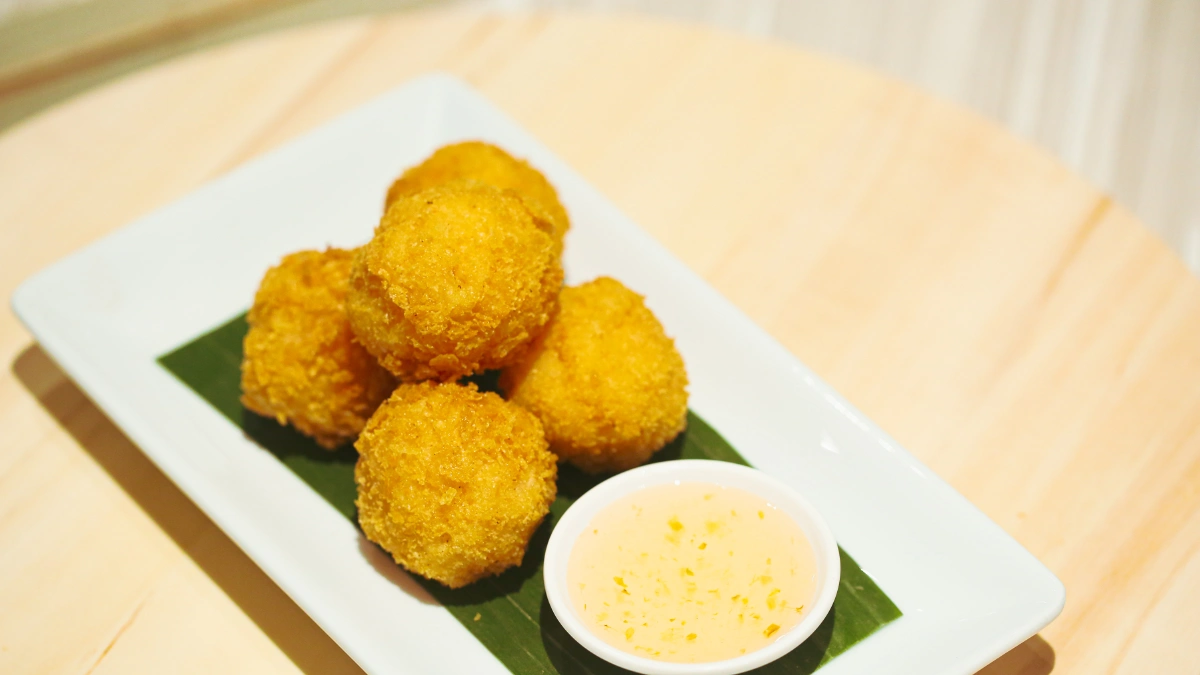 พิสูจน์ความอร่อยแซ่บอาหารไทย-อีสานจานโปรดที่ถูกใจทั้งคนไทยและต่างชาติ @Have a ซี๊ดดด