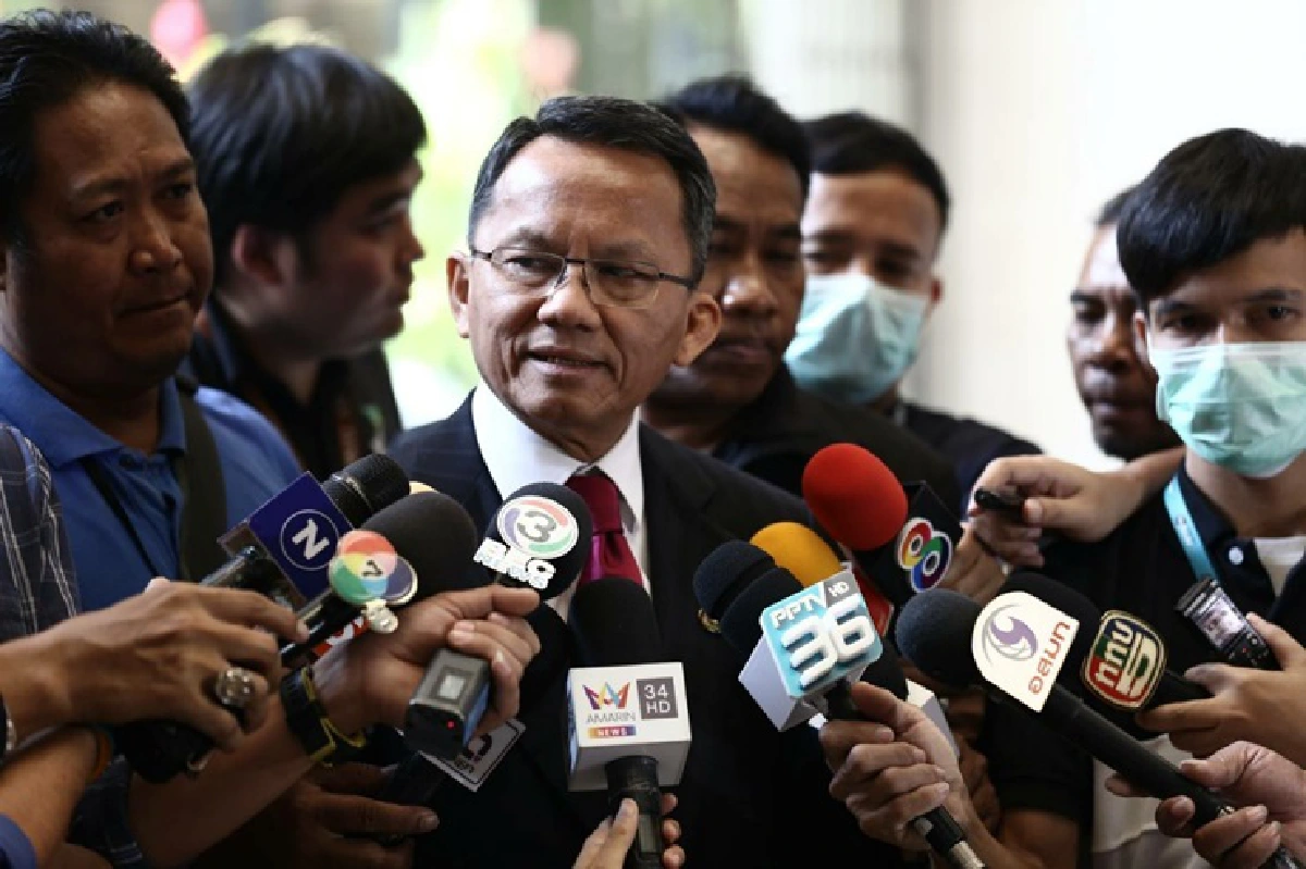 "สามมิตร" รีเทิร์น นัดส.ส. 40 คน กินข้าว ปัดรวมตัวต่อรองเก้าอี้