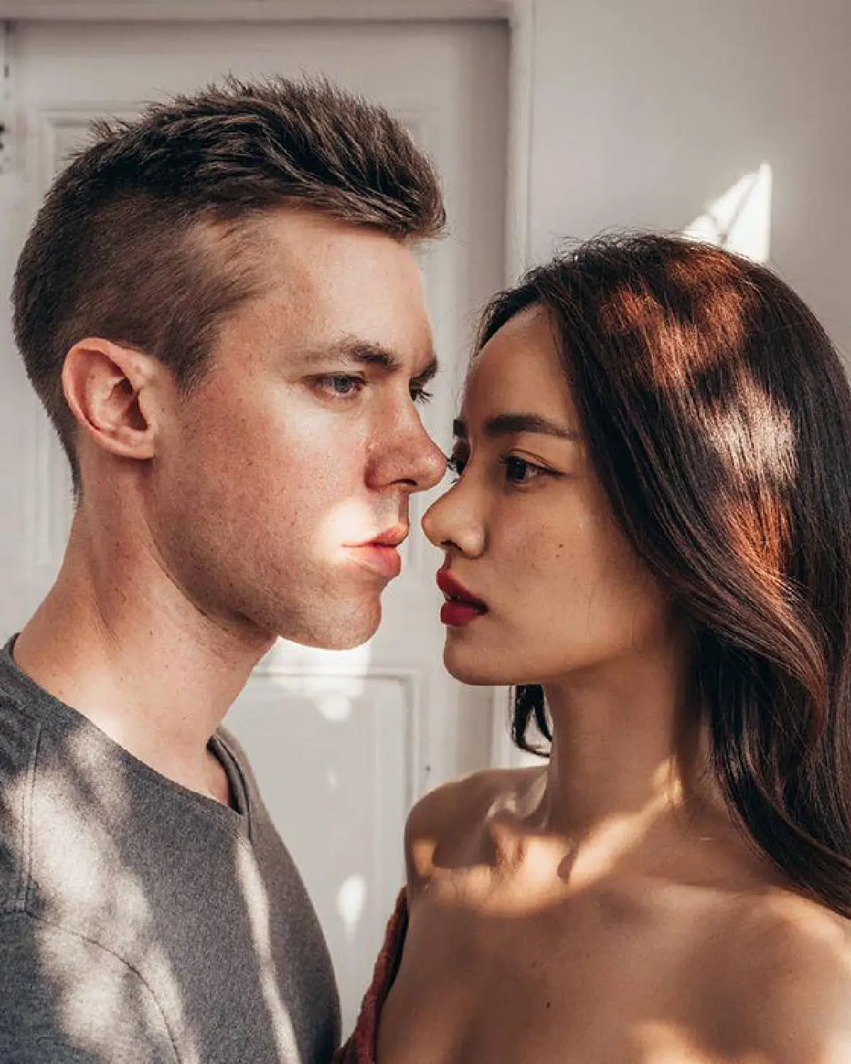 วาววา ณิชารีย์ ขี่หลังแฟนฝรั่ง เฮนรี่ อวดความหวานแบบไม่พัก