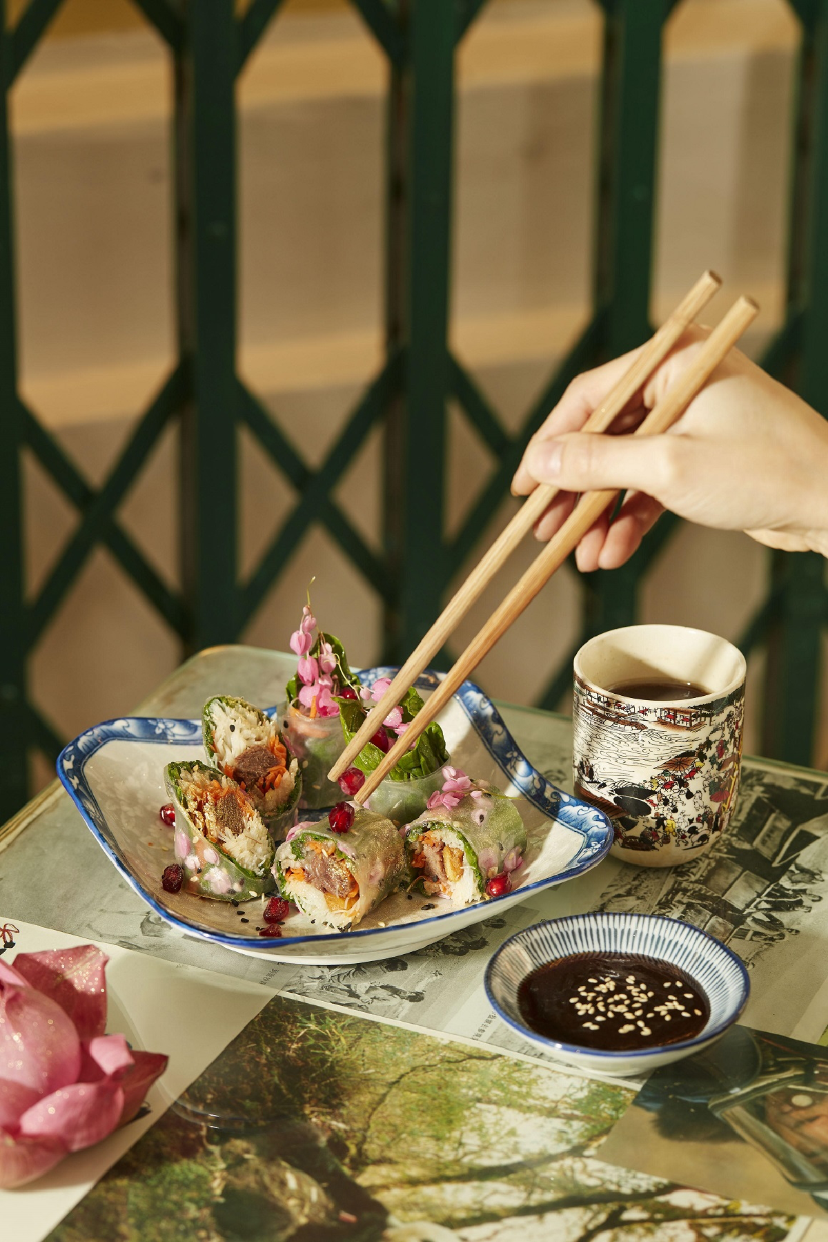 5 แบรนด์ไทย 5 เชฟดัง ร่วมสร้างเอกลักษณ์ใหม่ให้ร้านอาหารย่านเจริญกรุง