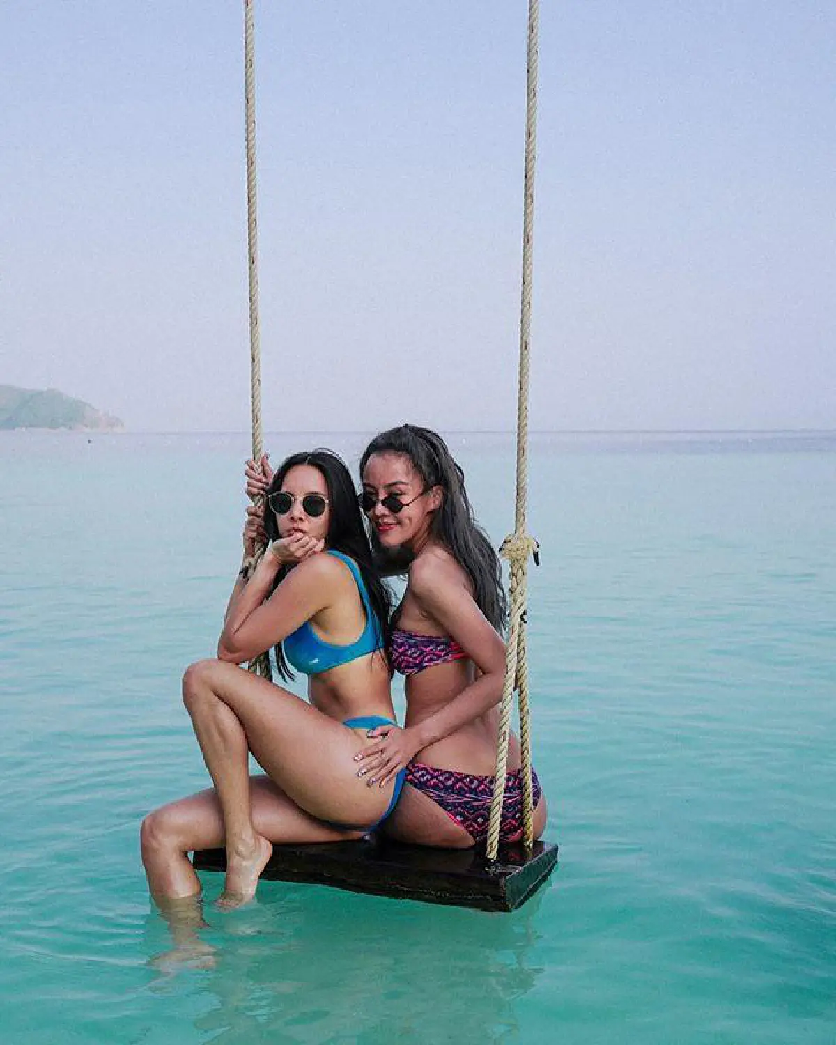 เบเบ้ ธันย์ชนก โชว์เซ็กซี่อวดกล้ามท้องเป็นลอนที่เกาะนาวโอพี