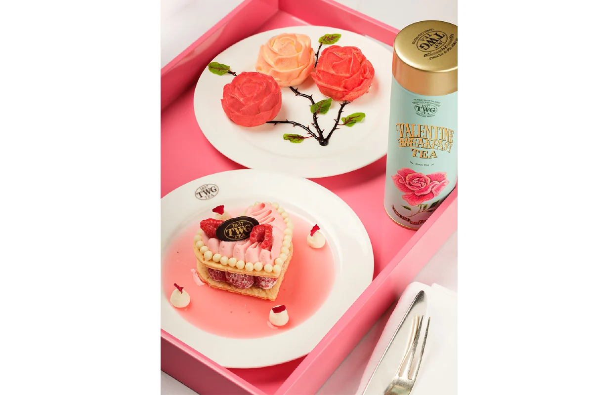 VALENTINE BREAKFAST TEA กรุ่นกลิ่นไอรักยวนใจ