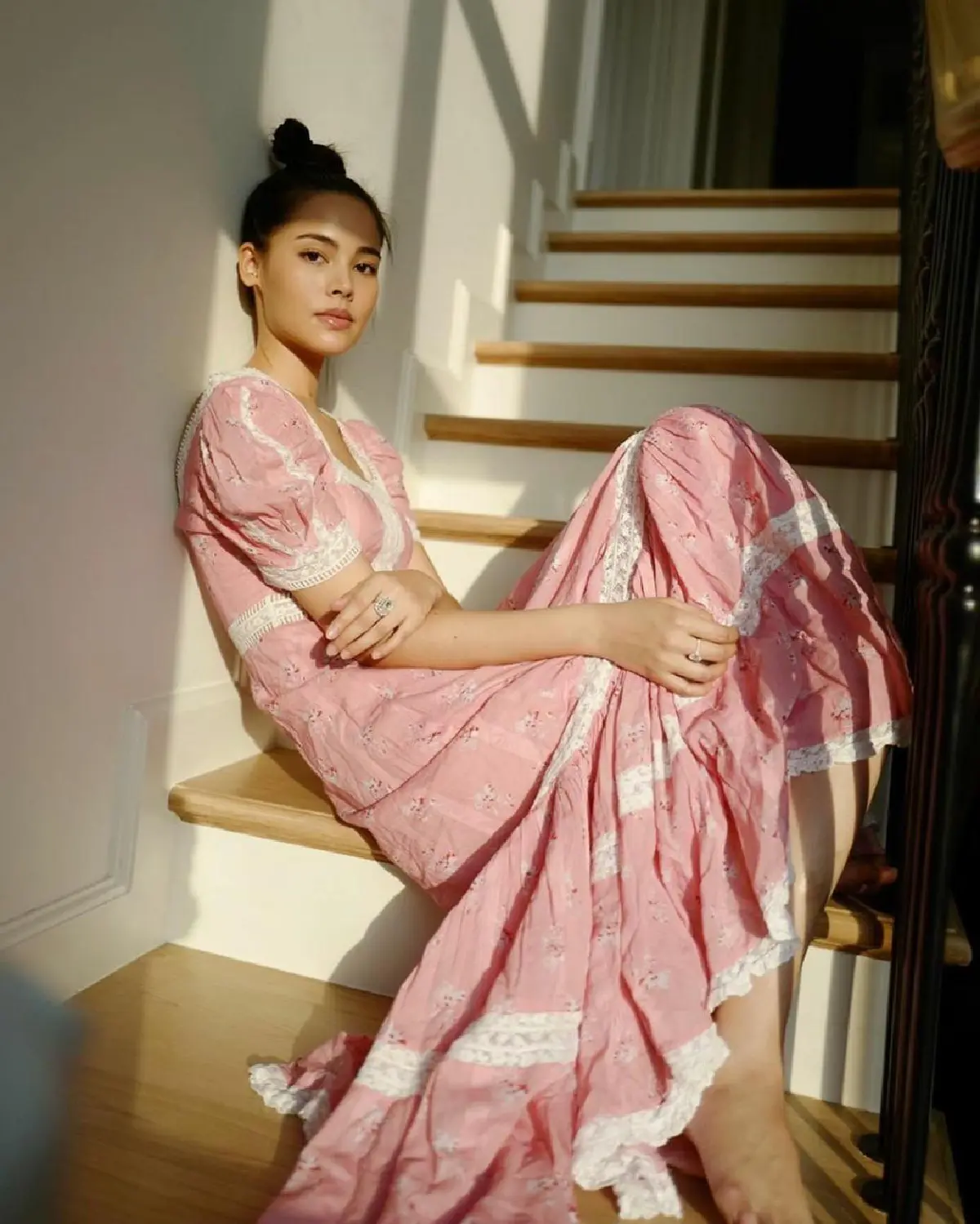 ญาญ่า อุรัสยา อวดรอยยิ้มสดใส ณเดชน์ รีบมาคอมเมนต์ชมหวานใจทันที