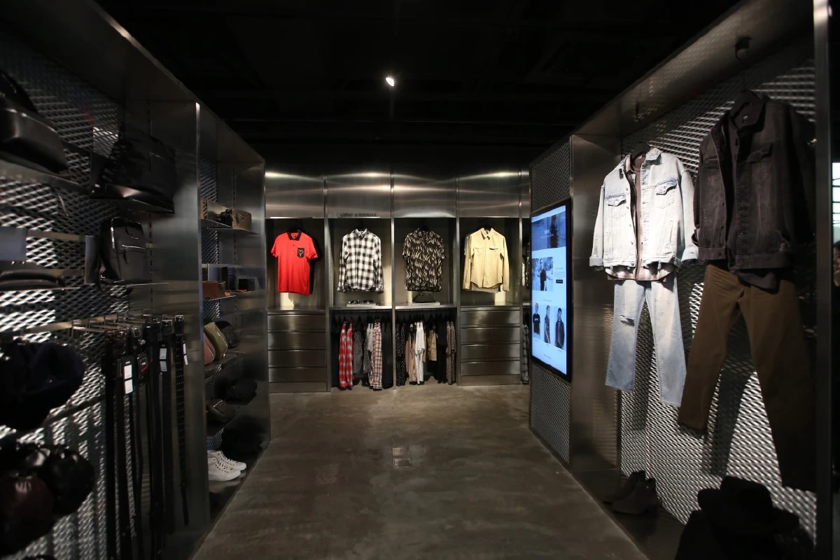 Creativity. Passion. Self. ความเท่และความทันสมัยของคนยุคใหม่ @CPS CHAPS The New Flagship Store