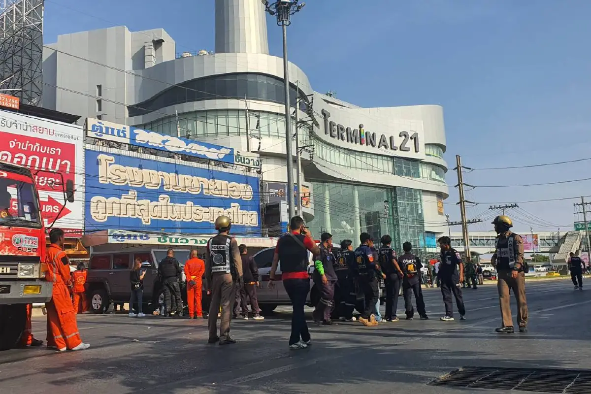 แม่ทัพภาค2แถลงเจ้าหน้าที่วิสามัญคนร้ายกราดยิงได้ตอน9โมงเช้า