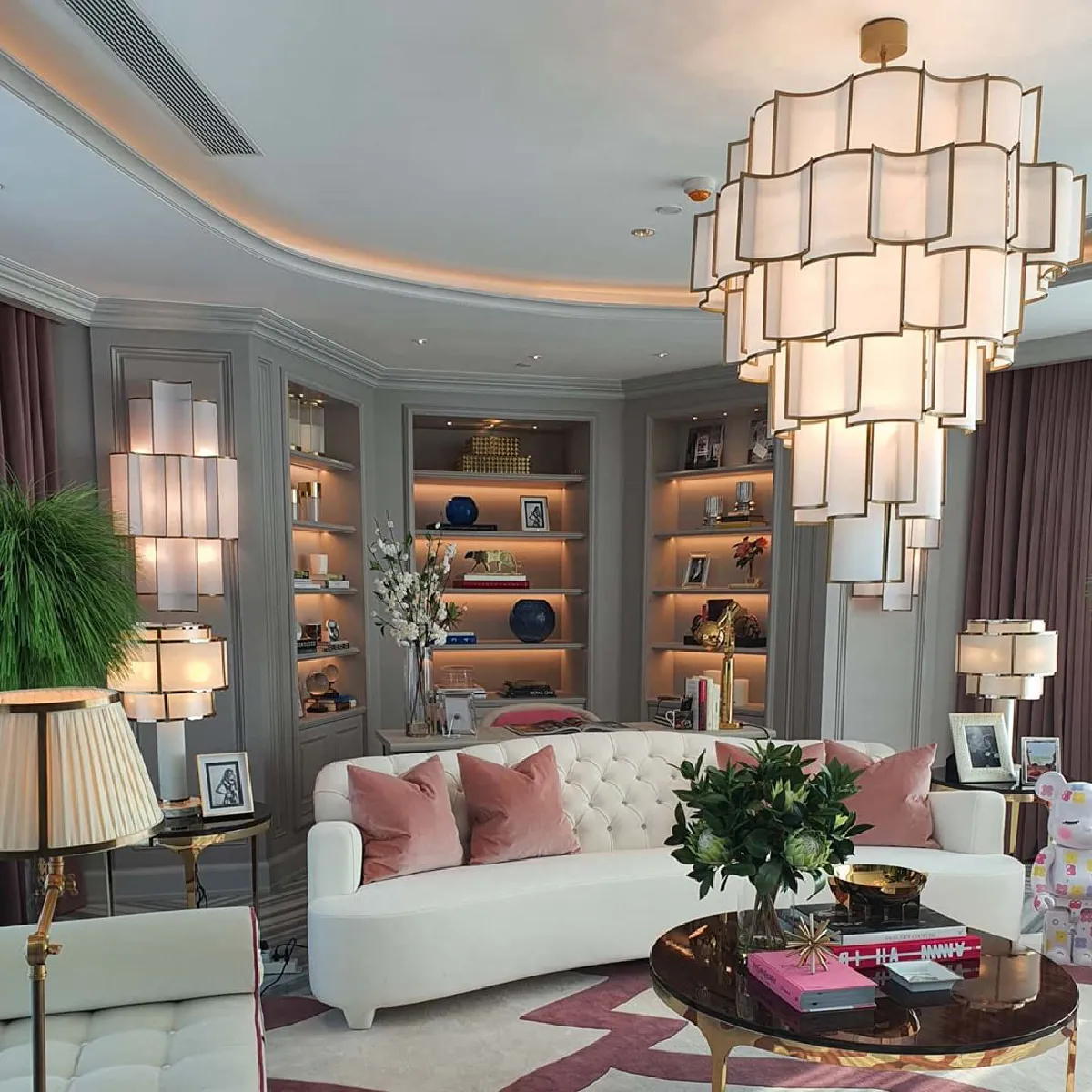 “ชมพู่ อารยา” เผยภาพบ้านใหม่อีกเซต หรูหราสมการรอคอยมาก 