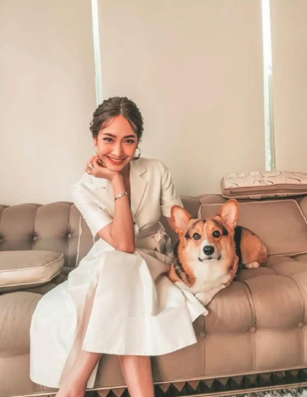 "มิน พีชญา" อัพเดทอาการพี่เลี้ยงและสุนัขที่บ้าน หลังถูกสุนัขปริศนากัด