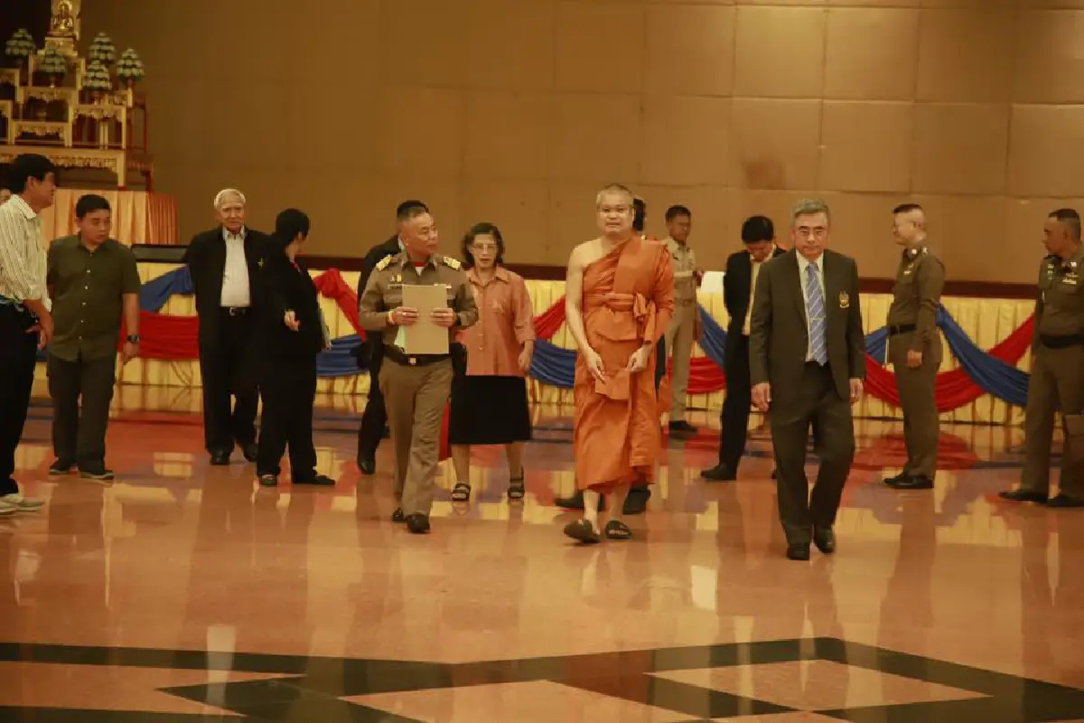 เปิดใจ : เจ้าคุณประสารกับความตั้งใจ 3 เรื่อง