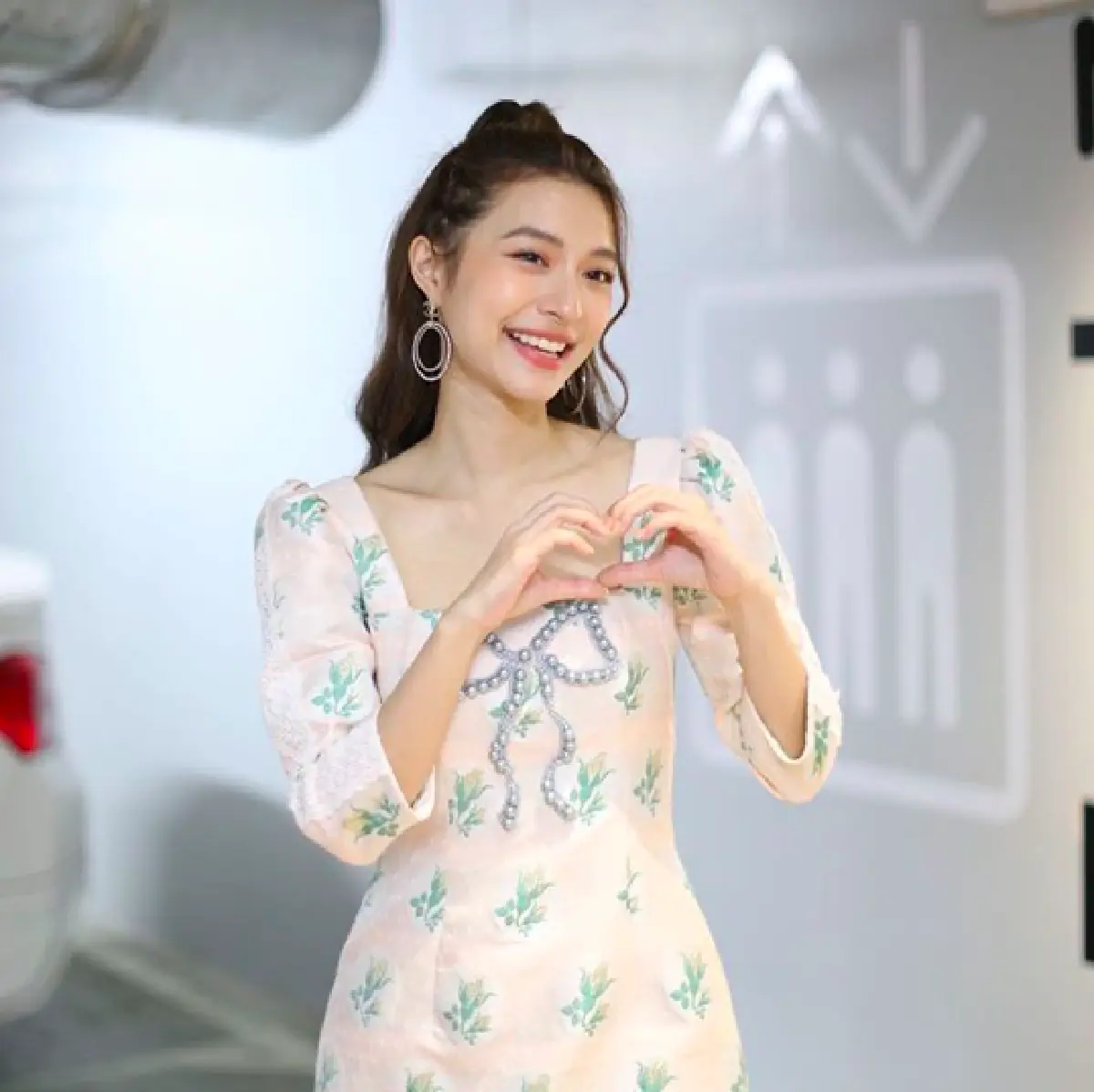 “มิว นิษฐา” โพสต์ขอโทษ หลังโดนถล่มลงภาพซากจระเข้ พร้อแคปชั่น "ตัวไหนไปทำเป๋าดี”