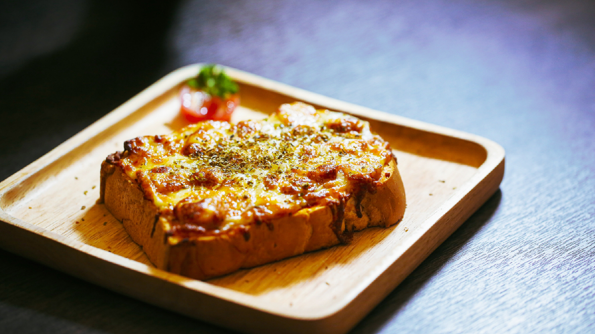 Bake Brothers กาแฟดี เบเกอรีโดน ในคาเฟ่สุดอบอุ่น