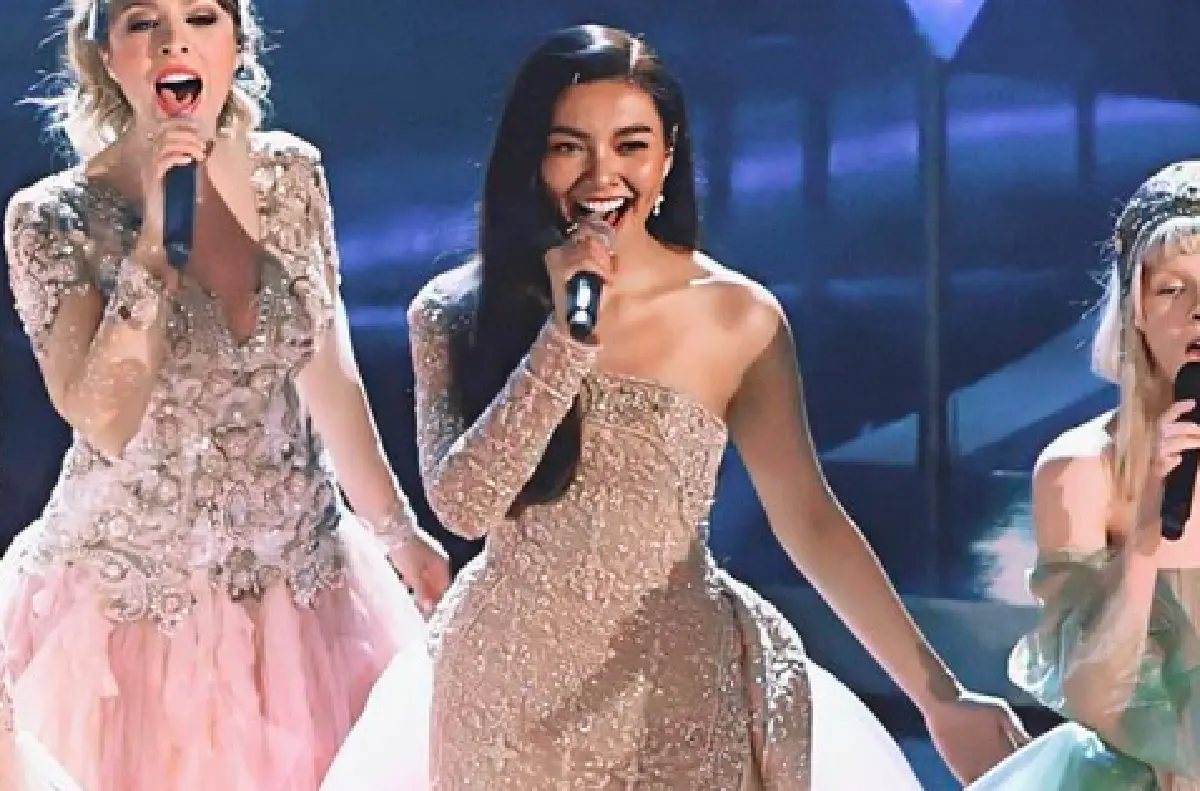 “แก้ม วิชญาณี” ได้รับคำชมล้นหลาม! ชาวโซเชียลต่างชาติเรียก Thai Elsa 